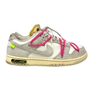 Off-White × Nike Dunk Low 'Lot 17